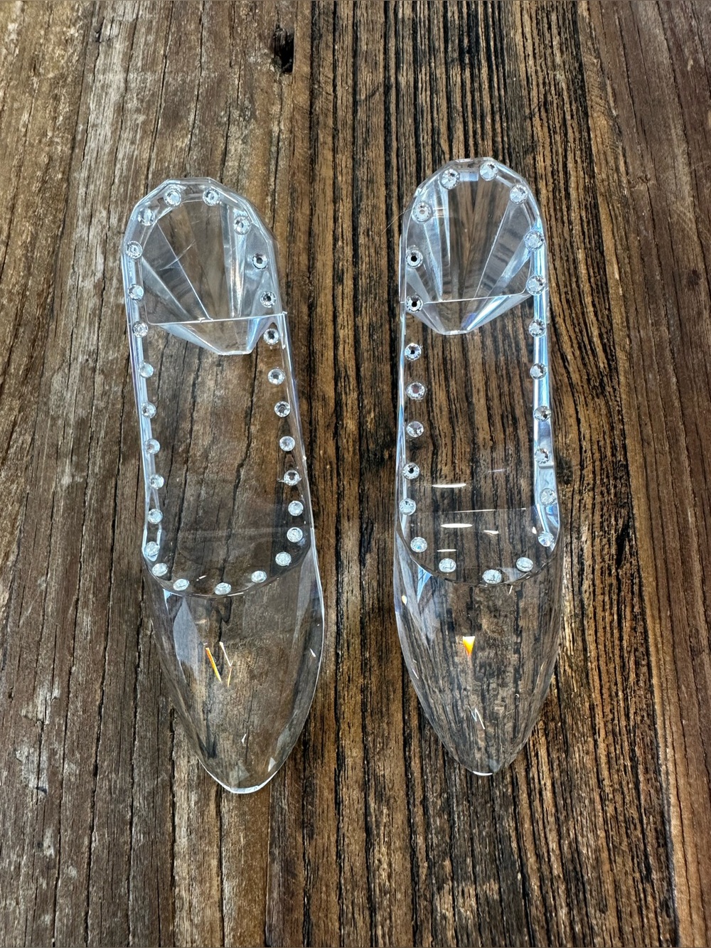 Clear Decorative Chrystal Slipper Accents with Studded Trim